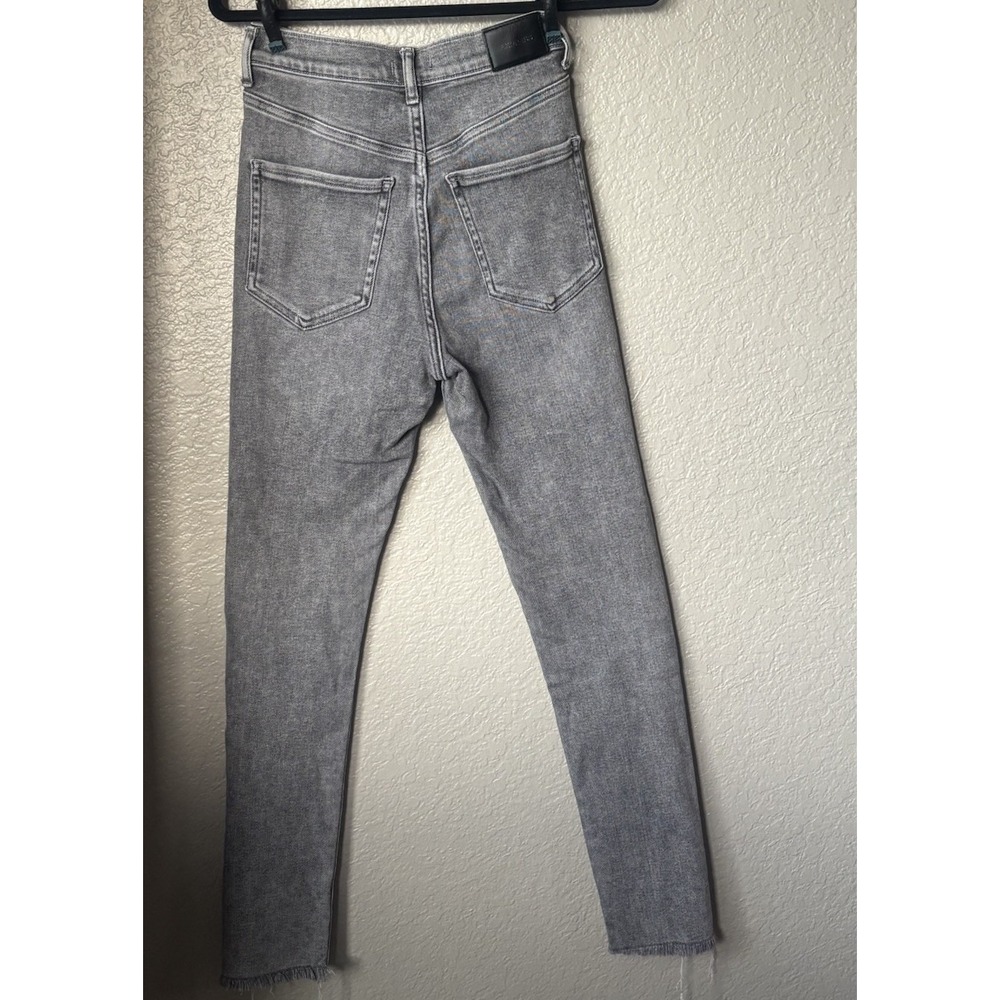 Express Jeans Women's 0/R Grey Wash Skinny Súper High Rise Jeans